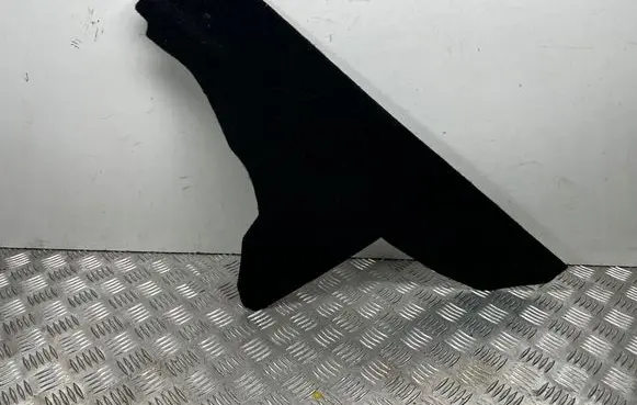 Skoda Octavia Mk2 (1Z) Centre console side trim front 1Z1863046
