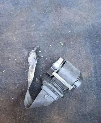 Mini One - Cooper Coupe R56 Rear seatbelt 601030000D