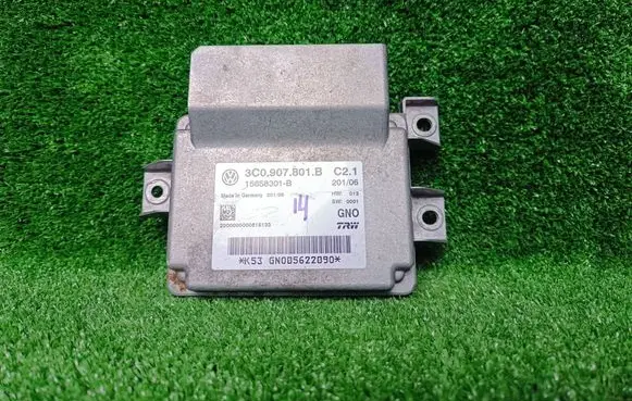 Volkswagen PASSAT B6 Hand brake control module 3C0907801B 15658301B