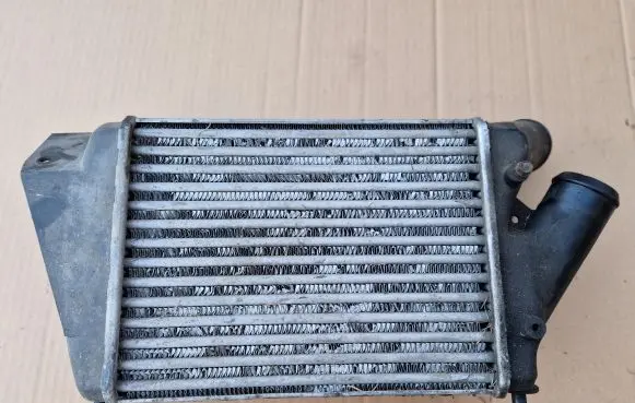 Volkswagen Golf II Intercooler radiator 191145805A