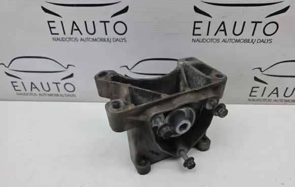 Dodge Durango III Gearbox mounting bracket 68275992AA