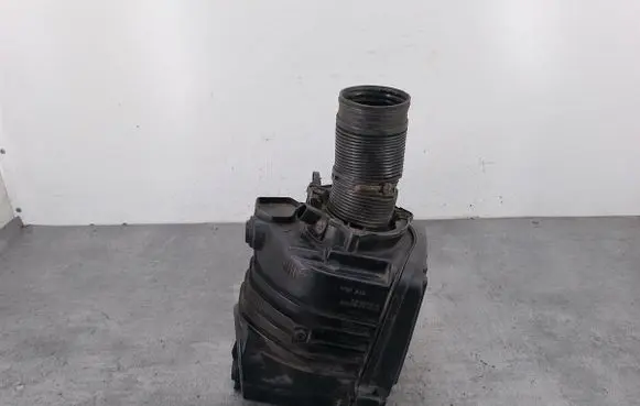 Seat Leon (1M) Air filter box