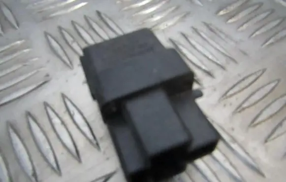 Nissan Terrano Other relay 252309F900 4RA940010-65