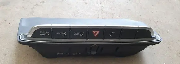 Traction control (ASR) switch