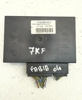 Skoda Fabia Mk1 (6Y) Comfort/convenience module 6Q0959433H H02S0002 5DK00812701