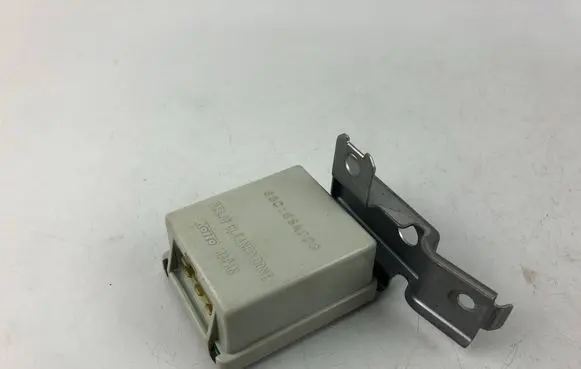 Subaru Forester SG Light washer relay 88018SA000