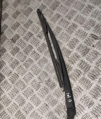 Opel Zafira B Rear wiper blade arm