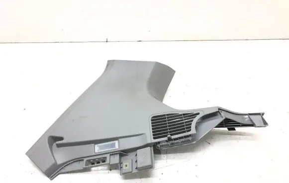 BMW X3 F25 (D)pillar trim (top) 7228139