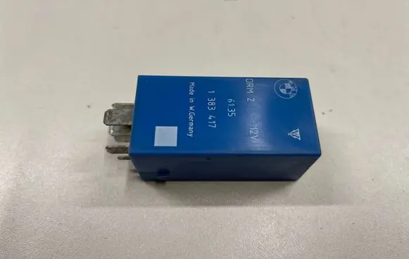 BMW 5 E39 Other relay 61351383417 1383417
