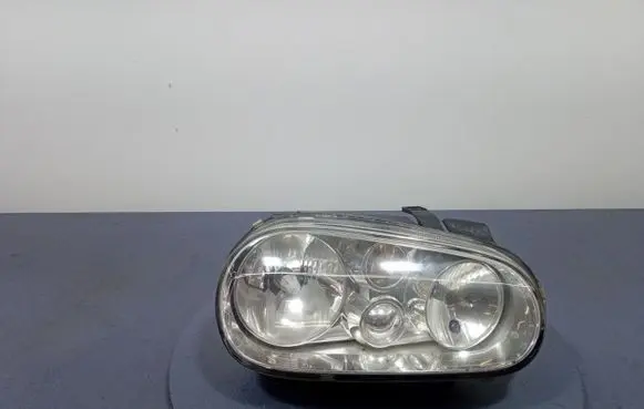 Volkswagen Golf IV Headlight/headlamp 150138-00
