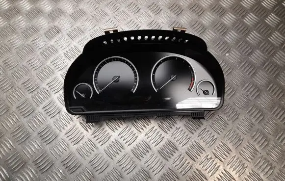 BMW 7 F01 F02 F03 F04 Speedometer (instrument cluster) 9249576
