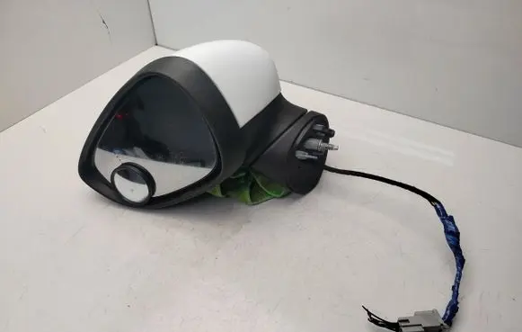 Ford Fiesta Front door electric wing mirror