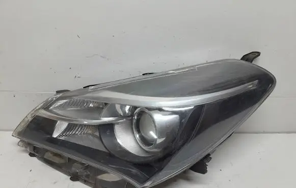 Toyota Yaris Headlight/headlamp 0D1600D161