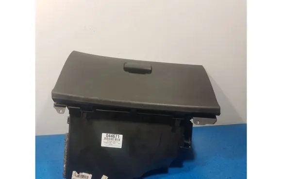 Peugeot 308 Front door storage pocket/box 