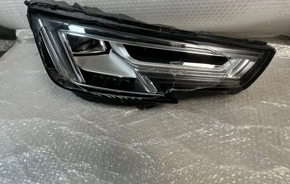 Audi A4 S4 B9 Headlight/headlamp 8W0941034 030129623200