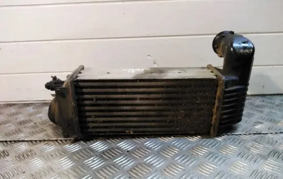 Citroen C5 Intercooler radiator 9637809480