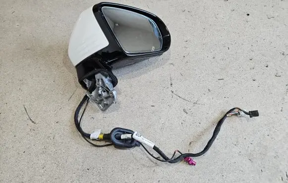 Mercedes-Benz E W238 Front door electric wing mirror A2388101600
