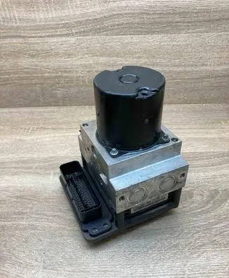 BMW 5 E60 E61 ABS Pump 6783360 6774679