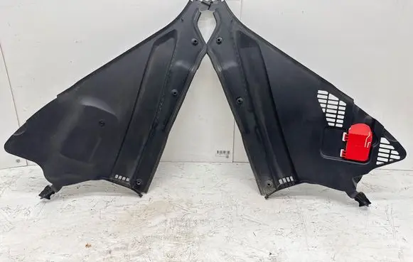 BMW 4 F36 Gran coupe Wiper trim 51717258179 7258179 64319206485