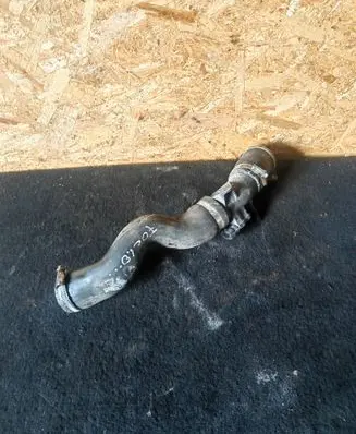 Ford Focus Air intake hose/pipe BV619F479AA
