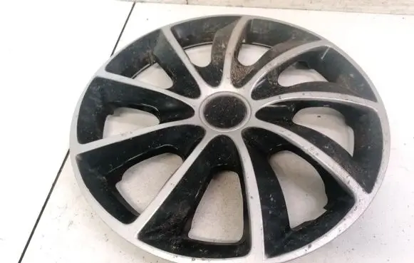 Opel Vectra C R15 wheel hub/cap/trim 
