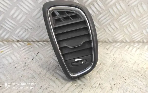 Renault Scenic IV - Grand scenic IV Dashboard side air vent grill/cover trim 687605833R 3103000