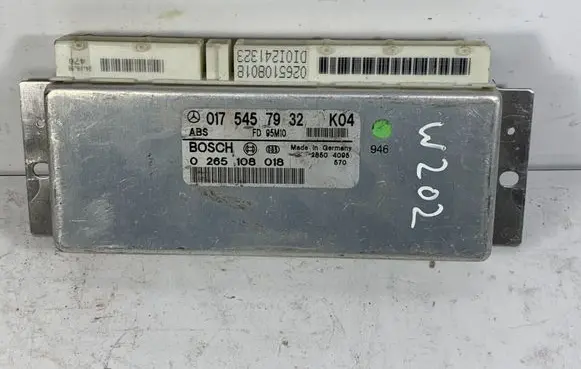Mercedes-Benz C W202 ABS Pump a0175457932