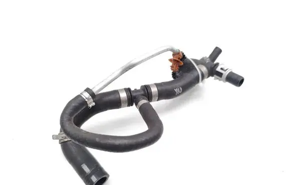 Ford Mondeo MK V Engine coolant pipe/hose