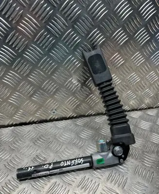 KIA Sorento Front seatbelt buckle 888252P410 121201A0007