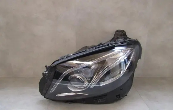 Mercedes-Benz E W213 Headlight/headlamp