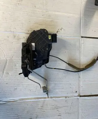 Mazda 3 I Rear door lock 3N6AA21813L