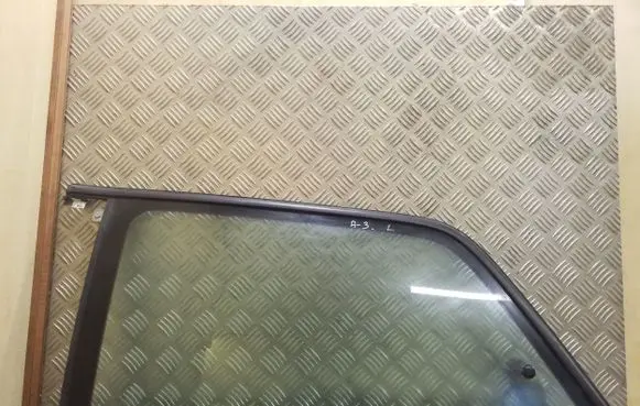 Audi A3 S3 8L Rear side window 43R00049