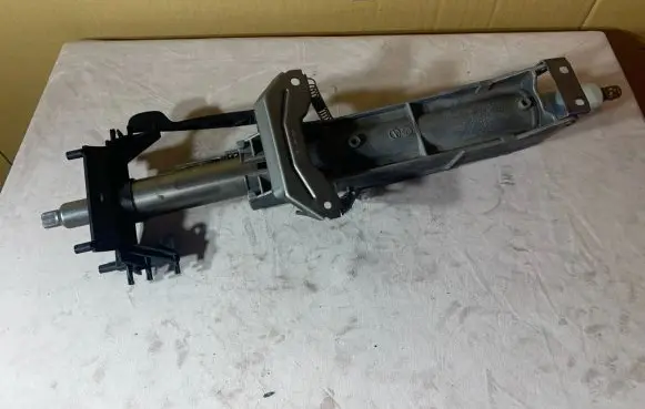 BMW 4 F36 Gran coupe Steering wheel axle 743034