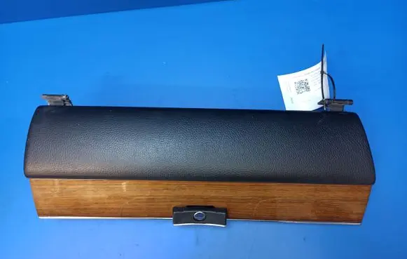 Mercedes-Benz S W116 Glove box lid/cover 