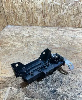 Mercedes-Benz E W212 Fuse module 168298 525354 1670660