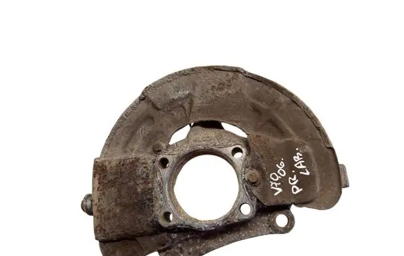 Volvo V70 Front wheel hub spindle knuckle