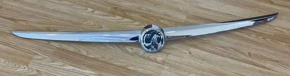 Opel Insignia A Tailgate trim 13244388