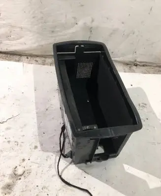 BMW 7 E65 E66 Tool box 7011600 B0700062 73541
