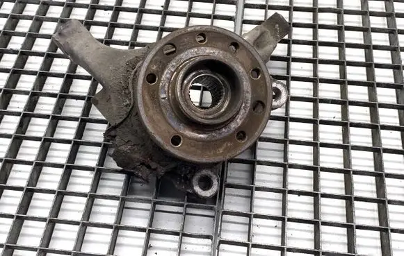 Opel Vectra C Front wheel hub spindle knuckle 