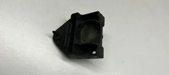 BMW 3 E36 Radiator mount bracket 1723337