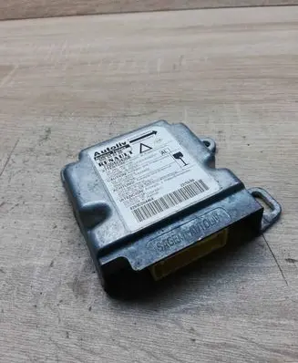 Renault Laguna I Airbag control unit/module 7700429436B 550536200