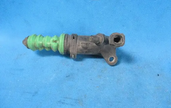 Audi A6 S6 C7 4G Clutch slave cylinder 4F0721527E