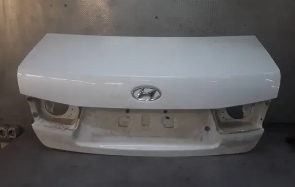 Hyundai Sonata Tailgate/trunk/boot lid 