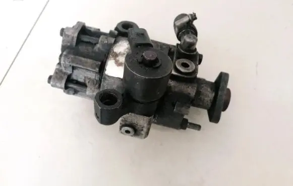 BMW 3 E90 E91 Power steering pump 91128