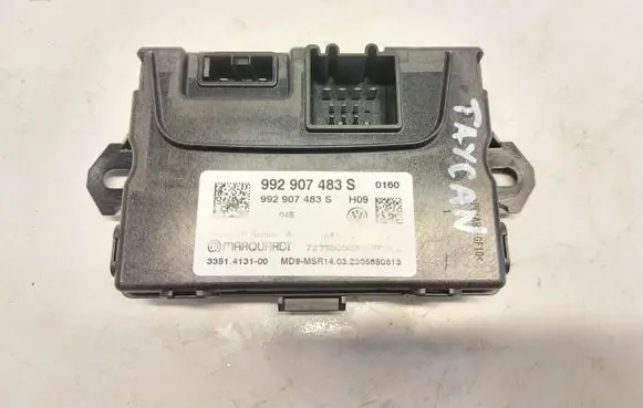 Porsche Taycan 9J1 Tailgate/trunk control unit/module 992907483SJLK01