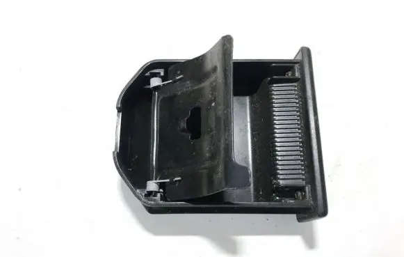 Car ashtray