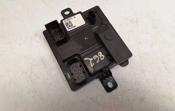 BMW 5 F10 F11 Power management control unit 7634274 12637634274