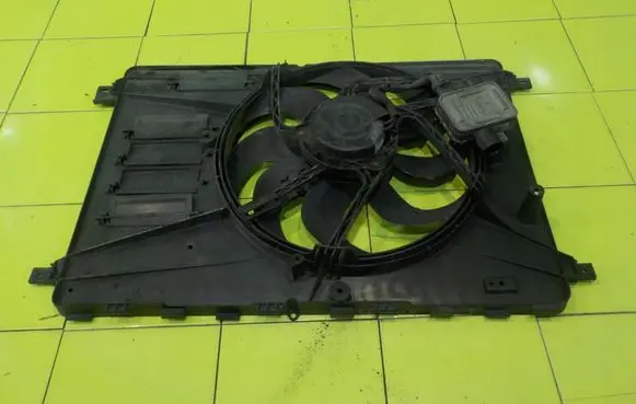 Ford Galaxy Fan set 8240540 NP372