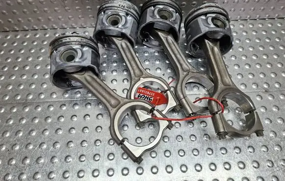 Citroen Berlingo Piston with connecting rod S27635681 9H01 9HX