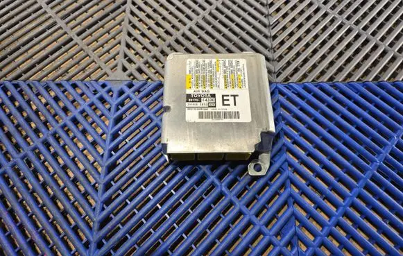 Toyota C-HR I Airbag control unit/module 89170F4330 2510001810